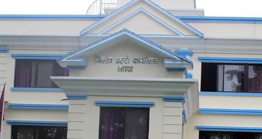 काँसघारीमा भेटिए लुटिएका हतियार